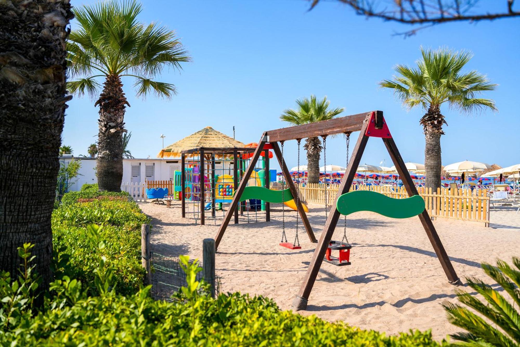 Residence Sunrise San Benedetto del Tronto Bagian luar foto
